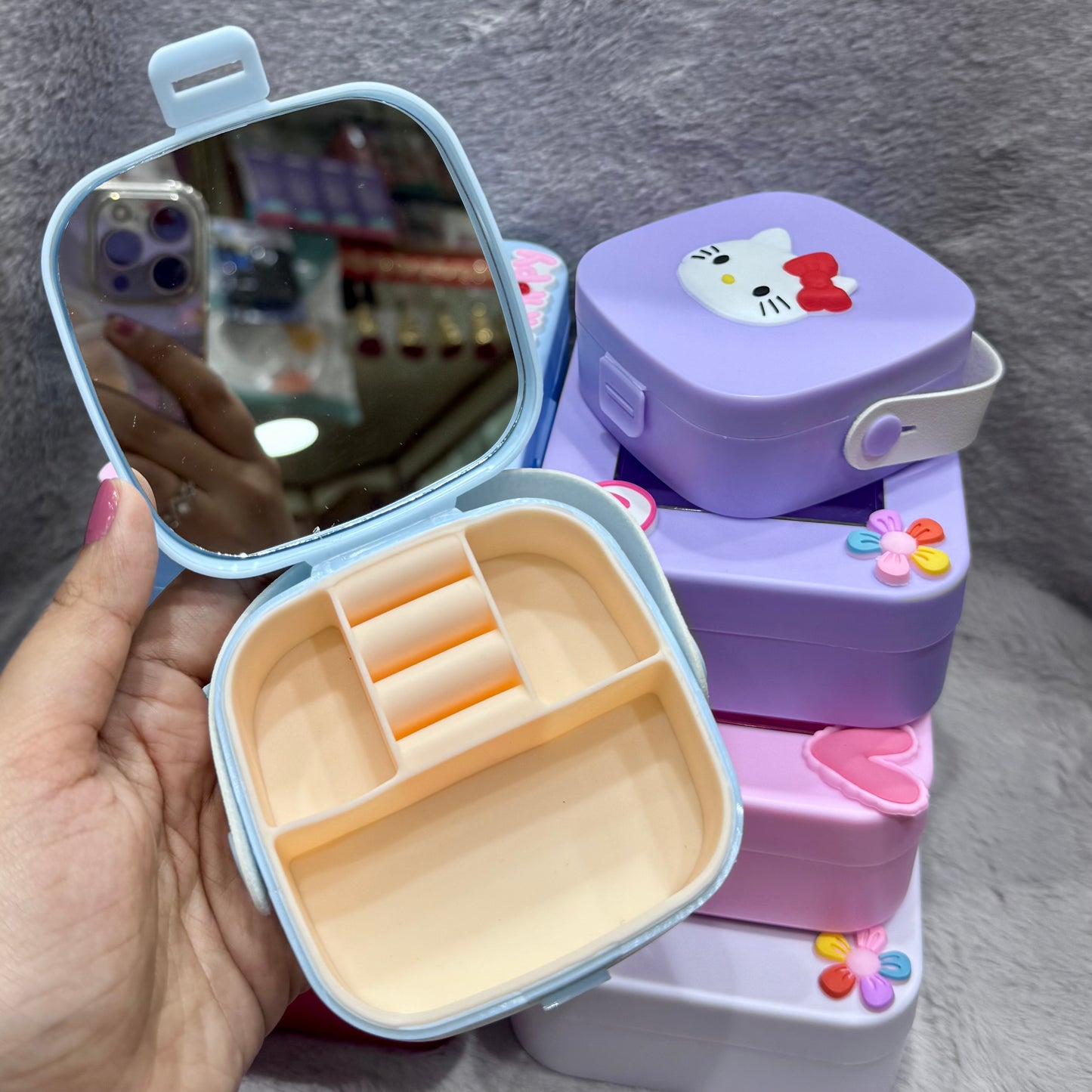 Makeup/utility kit